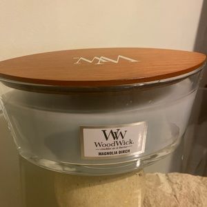 WoodWick Eclipse Magnolia Birch Candle